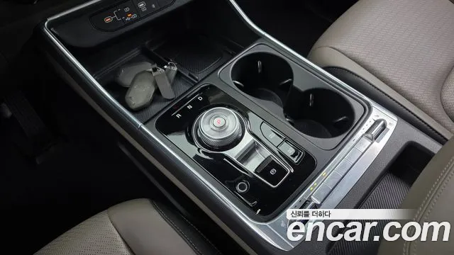 Kia Carnival 4th Gen — Фото автомобиля 9