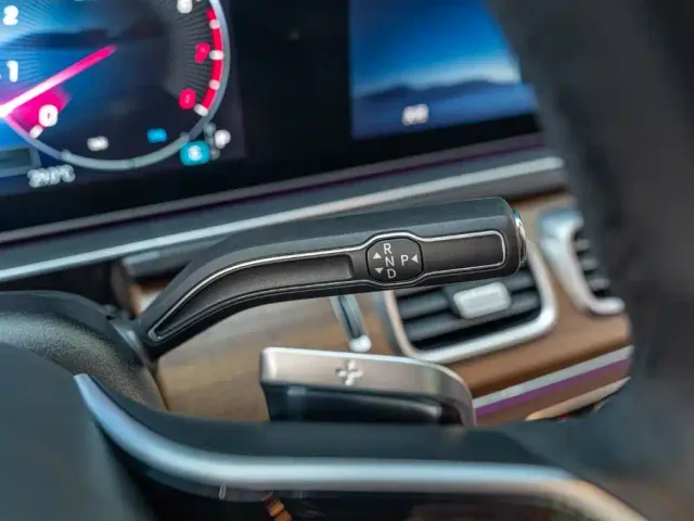 Mercedes-Benz GLE-Class — Фото автомобиля 24