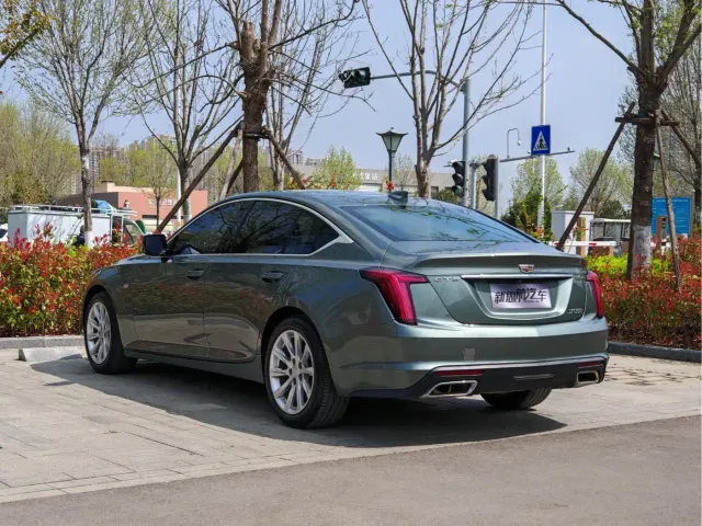 Cadillac CT5 — Фото автомобиля 4