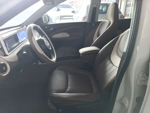 Wuling Bingo — Фото автомобиля 14