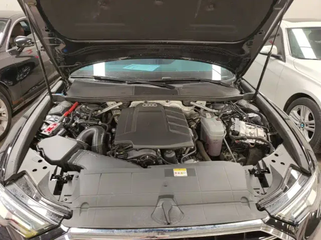 Audi A6L — Фото автомобиля 19