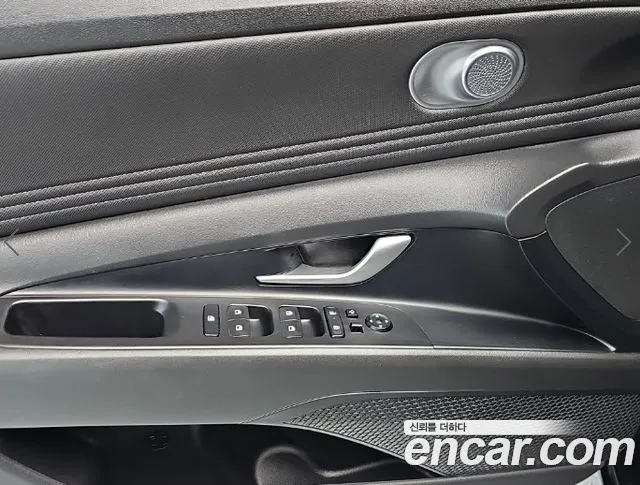 Hyundai Avante CN7 — Фото автомобиля 15