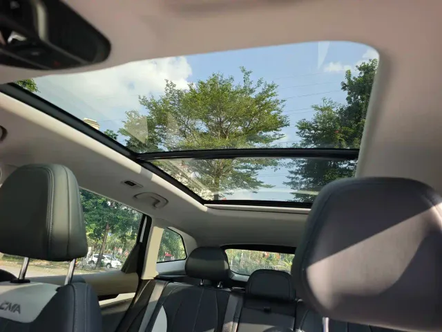 Geely Boyue L — Фото автомобиля 20