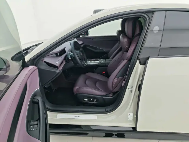 Xiaomi SU7 — Фото автомобиля 9