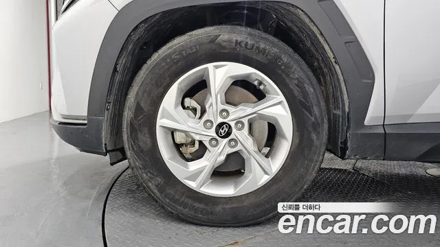 Hyundai Tucson Tucson (NX4) Дизель 2.0 2WD — Фото автомобиля 5