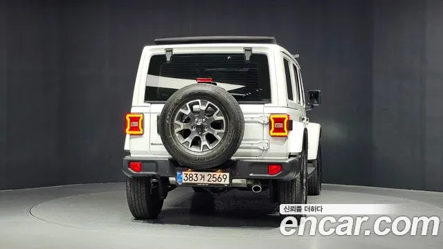 Jeep Wrangler JL — Фото автомобиля 4