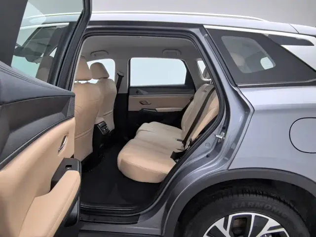BYD Song Pro — Фото автомобиля 15