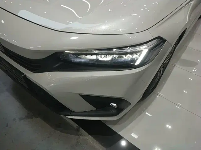 Honda Civic — Фото автомобиля 23