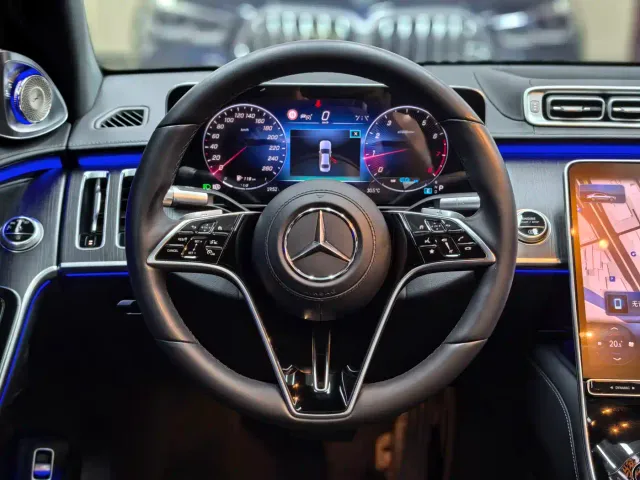 Mercedes-Benz S-Class — Фото автомобиля 27