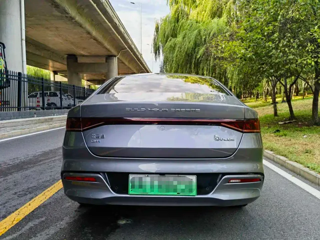 BYD Qin PLUS — Фото автомобиля 3