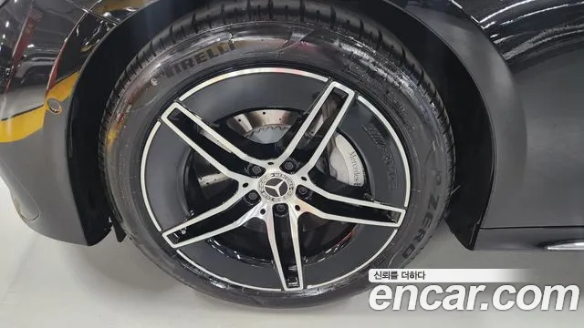 Mercedes-Benz E-Class W214 — Фото автомобиля 18
