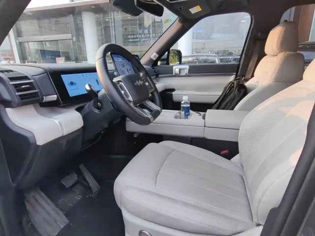 BYD FangChengBao Titanium 7 — Фото автомобиля 10