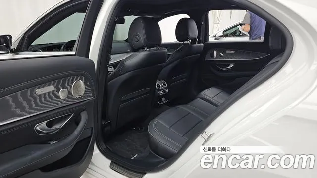 Mercedes-Benz E-Class E-класс W213 — Фото автомобиля 11
