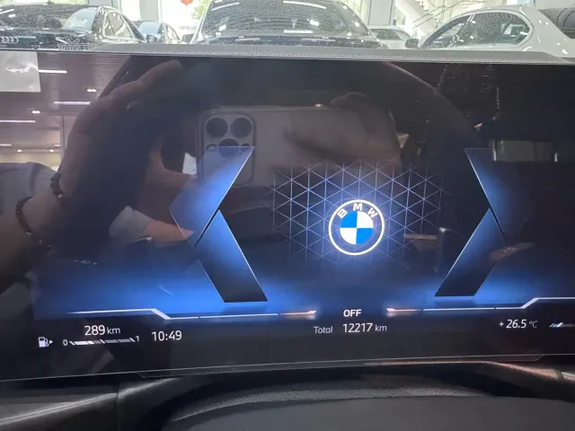 BMW 3 Series — Фото автомобиля 12