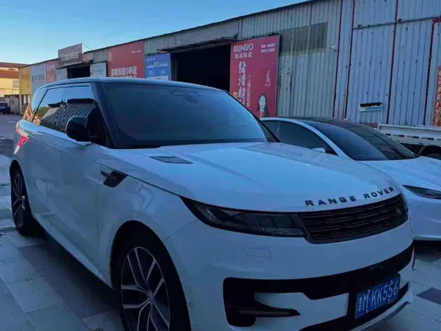 Фотография автомобиля — Land Rover Range Rover Sport