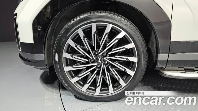 Фотография автомобиля — Hyundai Santafe