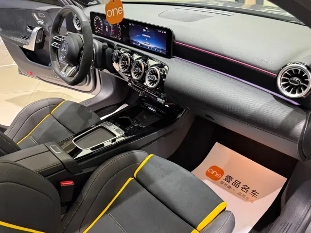 Mercedes-Benz A-Class AMG — Фото автомобиля 13