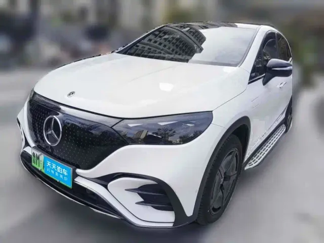 Фотография автомобиля — Mercedes-Benz EQE SUV