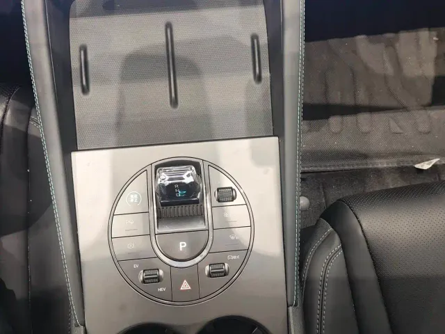BYD Seal 06 — Фото автомобиля 13