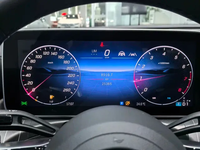 Mercedes-Benz C-Class — Фото автомобиля 8
