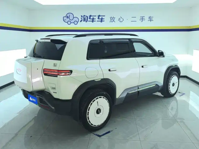 BYD FangChengBao Titanium 3 — Фото автомобиля 3