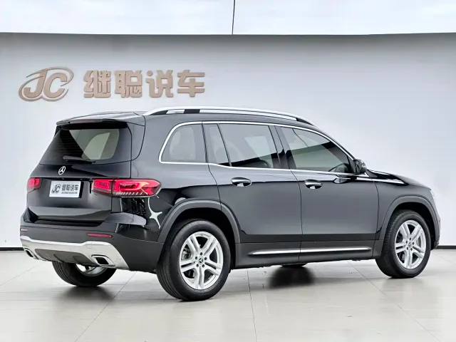 Mercedes-Benz GLB-Class — Фото автомобиля 3
