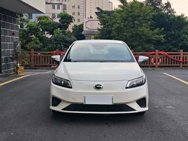 Aion AION S 2022 Facelift Xuan 530 — Фото автомобиля 2