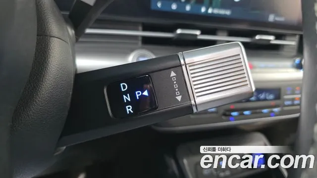 Hyundai Kona SX2 — Фото автомобиля 12