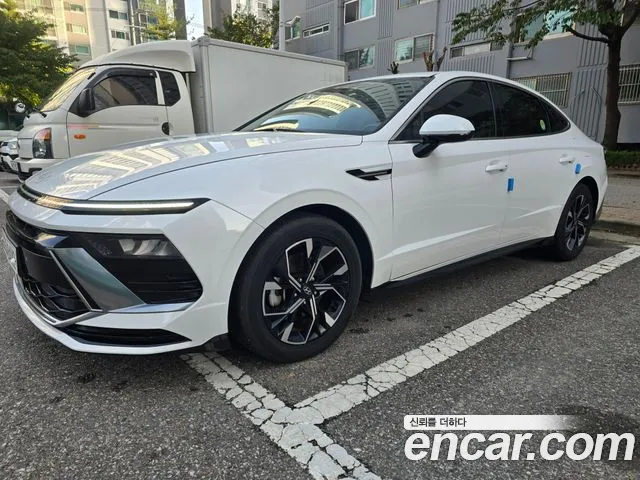 Фотография автомобиля — Hyundai Sonata DN8
