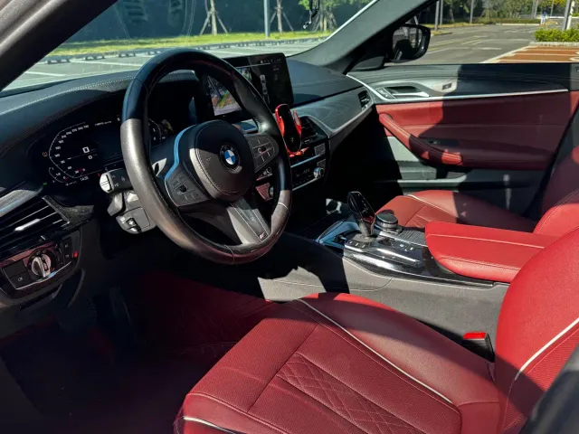 BMW 5 Series — Фото автомобиля 4