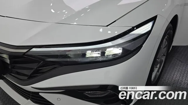 Hyundai AVANTE Новый Avante (CN7) — Фото автомобиля 22