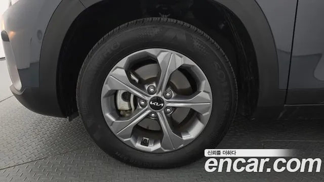 Kia Seltos — Фото автомобиля 5