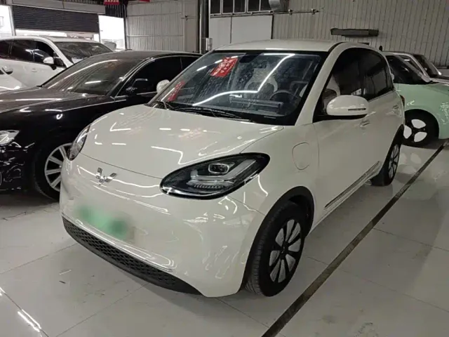 Фотография автомобиля — Wuling Bingo