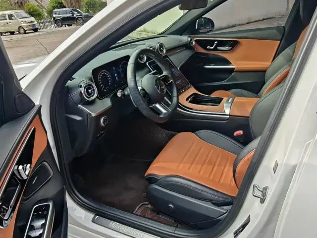 Mercedes-Benz C-Class — Фото автомобиля 8
