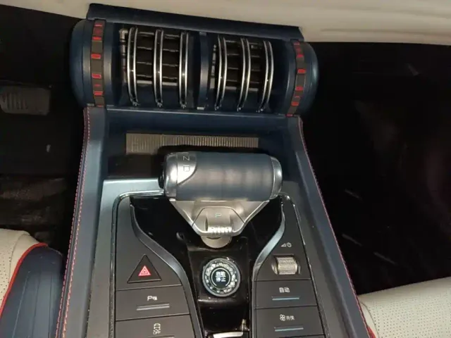 BYD Yuan PLUS — Фото автомобиля 13