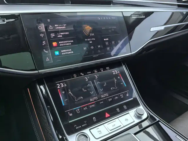 Audi A8 — Фото автомобиля 21