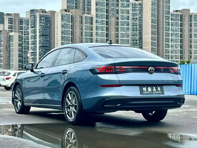 Volkswagen Lamando — Фото автомобиля 9