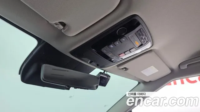 Kia Carnival 4th Gen — Фото автомобиля 26