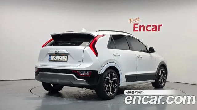 Kia Niro The All New Niro — Фото автомобиля 2