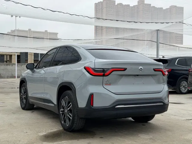 Nio EC6 — Фото автомобиля 6