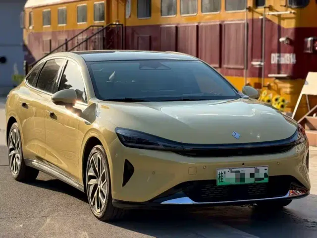 Baojun Xiangjing — Фото автомобиля 3