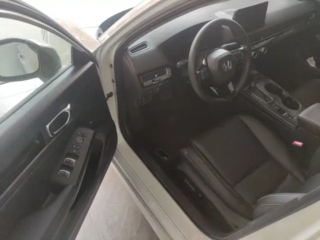 Honda Civic — Фото автомобиля 15
