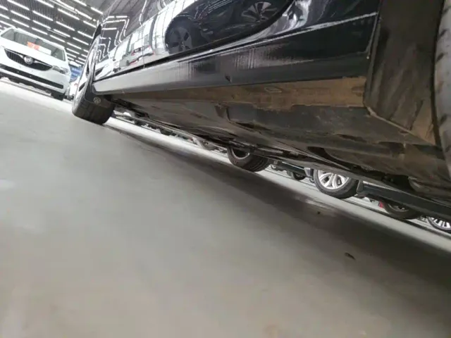 Volkswagen Passat — Фото автомобиля 21