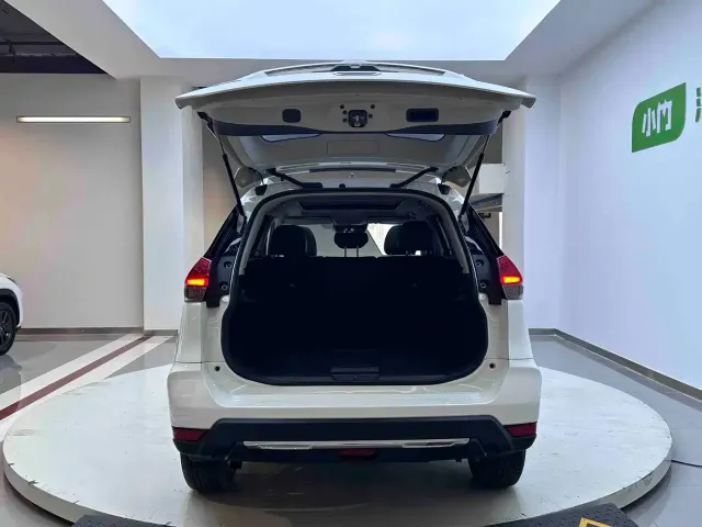 Nissan X-Trail — Фото автомобиля 23