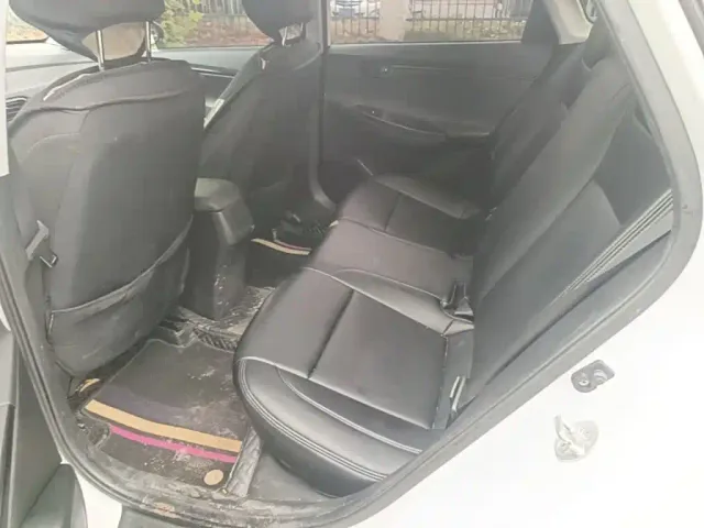 Hyundai Elantra — Фото автомобиля 16