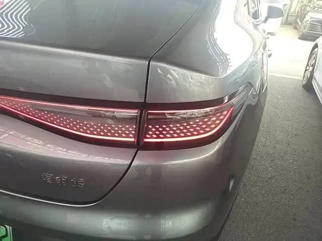 BYD Seal 05 DM-i — Фото автомобиля 7