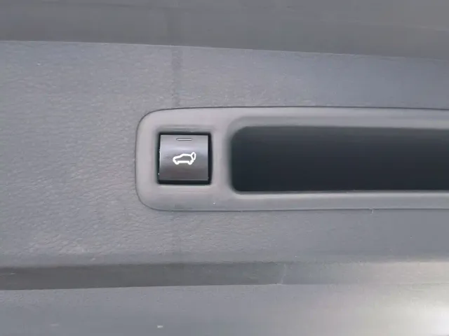 Toyota Granvia — Фото автомобиля 9