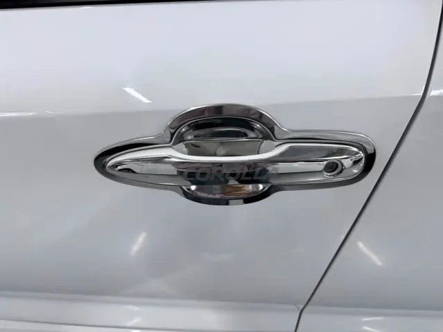 Toyota Corolla — Фото автомобиля 7