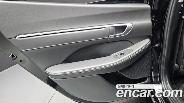 Hyundai Sonata Premium — Фото автомобиля 25
