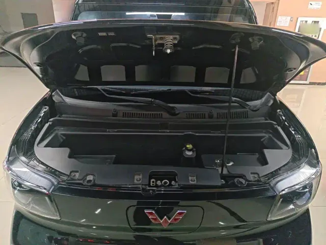 Wuling Zhiguang NEV — Фото автомобиля 19